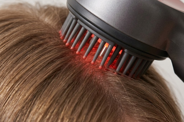 The Scalp Care Revolution: Unveiling the ZELU 3-in-1 Multi-Functional Massage Comb